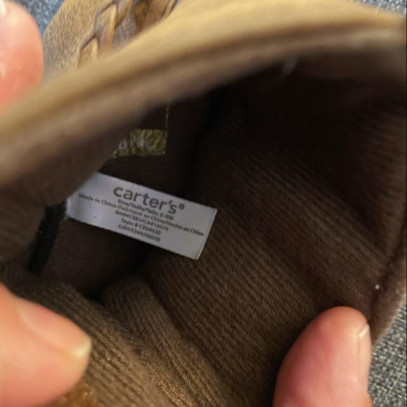 Carter’s baby girl soft soles booties - Picture 7 of 7